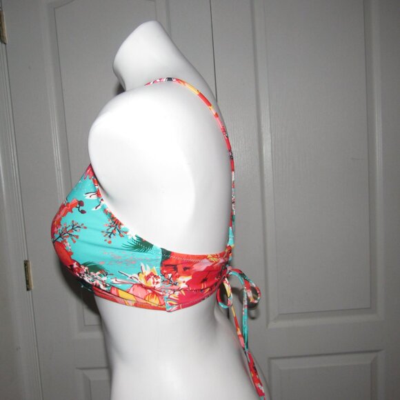 RELLECIGA Tropical Floral Cutout Bikini Top | Size XL - Picture 2 of 5
